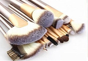 Spot Detonating 121824, Weiß Make-up, Weiß Make-up Pinsel, 24 Make-up Und Pinsel Anzüge Für Tragbare Schönheit Und Make-Up-Tools